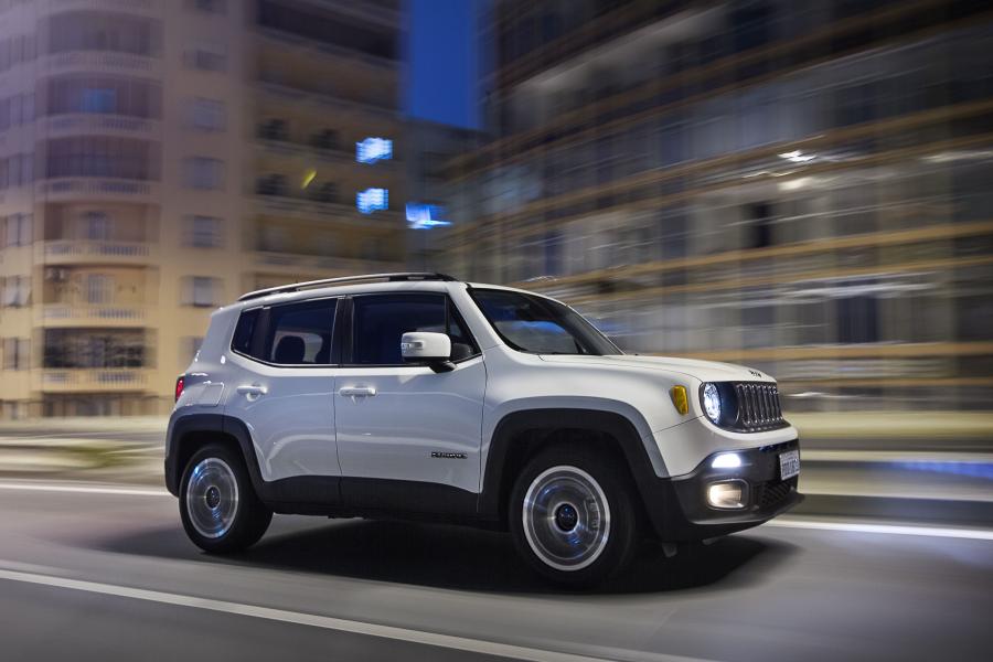  Jeep Renegade Longitude 2015 года  (BR) (фото 1 из 29)